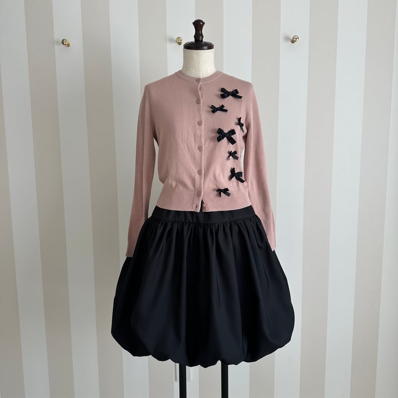 【美品】 yukiko hanai カーディガン 10 ピンク×黒 リボン 2-043 ローズピンク×黒 リボンカーディガン S | capriciousmie