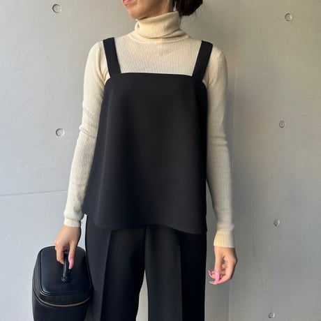 11-092   黒　ベスト　ＭＬ
