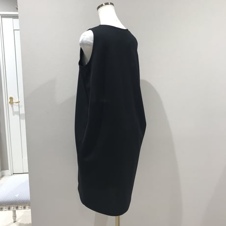 3-350    黒　リボンモチーフ　コクーンワンピースフリー(Ｍ)