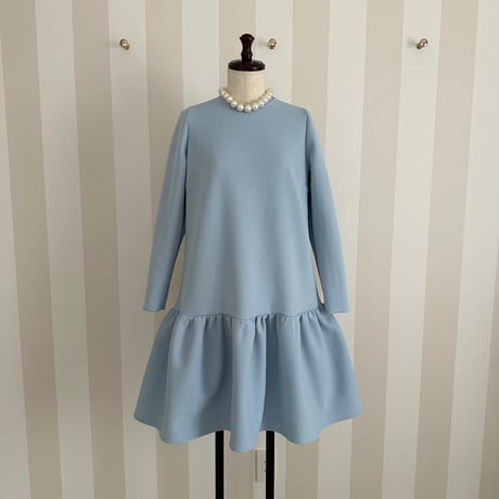 3-021    マカロンブルー　長袖フリルワンピース　Ｍ