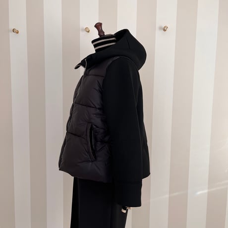 10-091   黒　ブルゾン　セレクト商品　Ｍ〜Ｌ