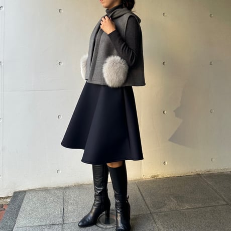10-123    ミッドナイトウールボンディング　フレアスカート　ファスナー　Ｍ