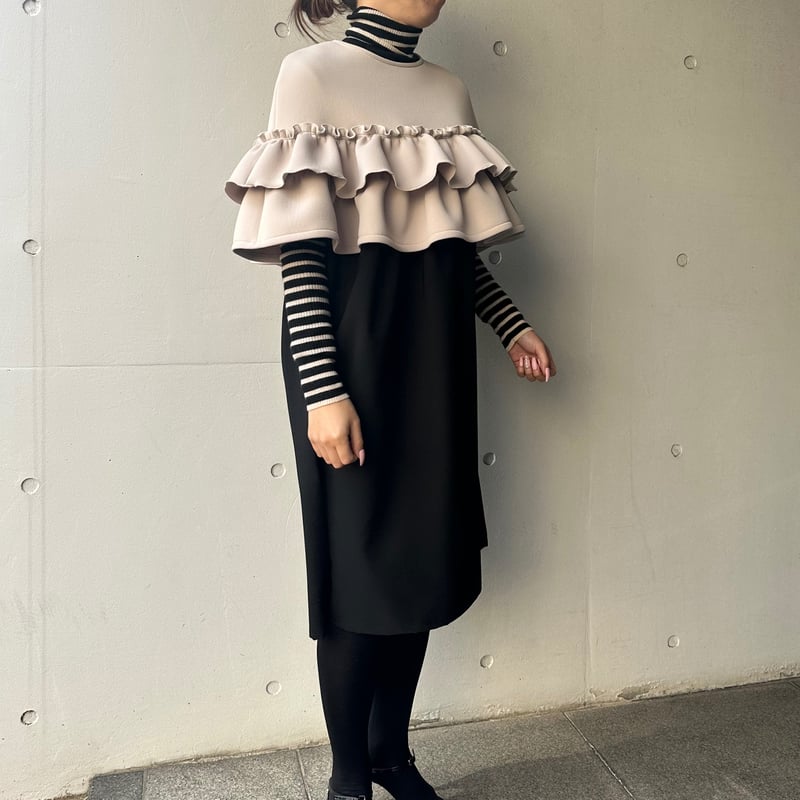 1-096 ベージュ Wフリルケープ フリー(M) | capriciousmie