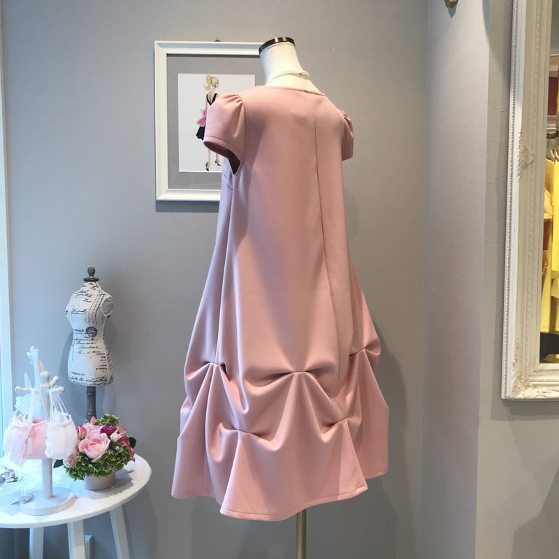 10-041 サーモンピンク YUMIワンピース (サンプル) 袖付きバスト130