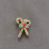 12-085  クリスマスブローチ