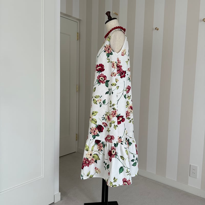 6-129 白花 ホイップワンピース ロング L | capriciousmie