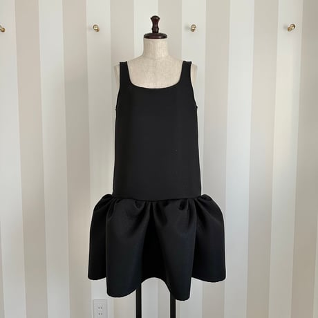 12-047    【Mie+】黒マトラッセ風　MOKOワンピース　low    Ｍ