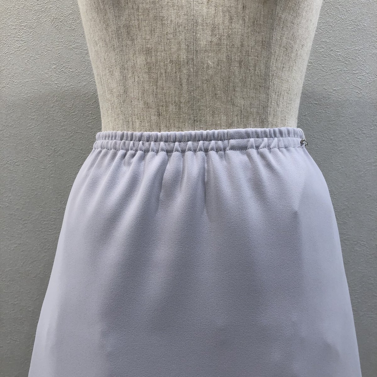 フリル付きホワイトラベンダースカート フリルスカート｜ トーヨーキッチンスタイル公式オンライン