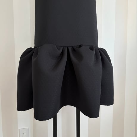 12-047    【Mie+】黒マトラッセ風　MOKOワンピース　low    Ｍ