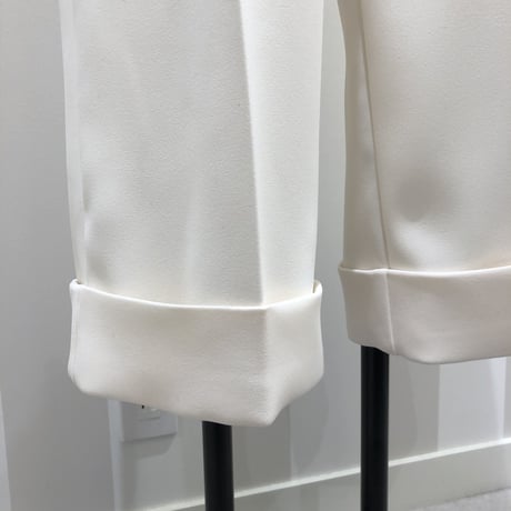 12-247    オフホワイト　センタープレスダブルセミワイドパンツ　フリー（Ｌ）