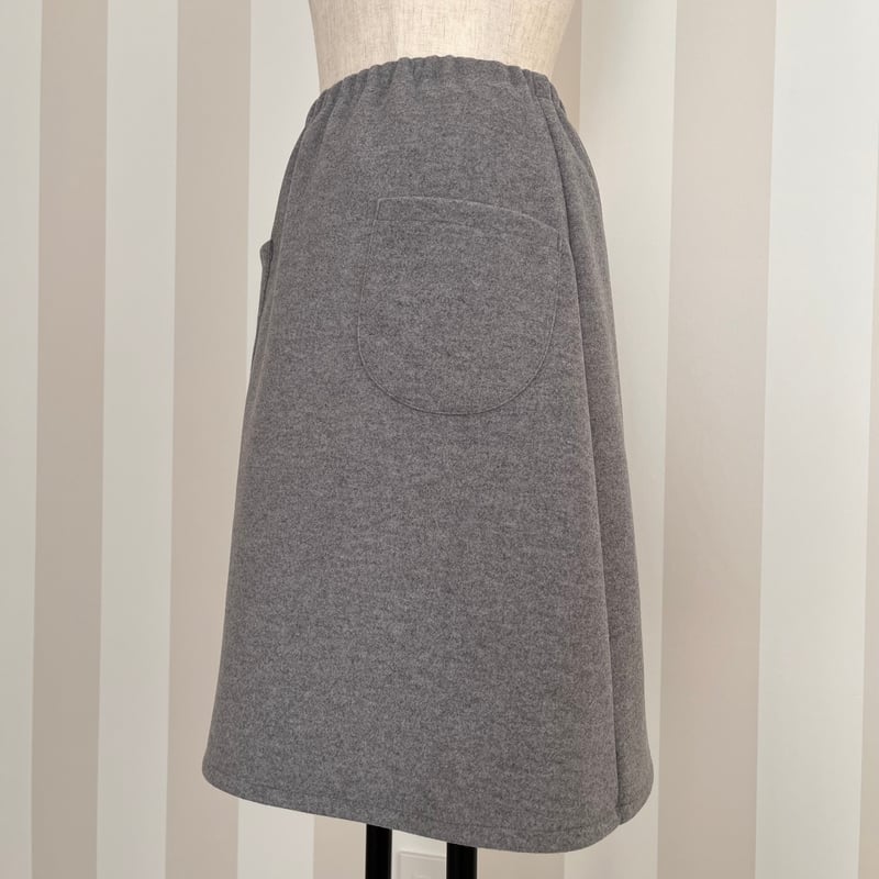 秋冬【新品】バスコ/圧縮ウール 腰ゴム レイド スカート/F/グレージュ 秋冬【新品】バスコ/圧縮ウール 腰ゴム レイド スカート/F/グレージュ