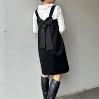 9-111     黒　バックリボンコクーンワンピース　Ｍ