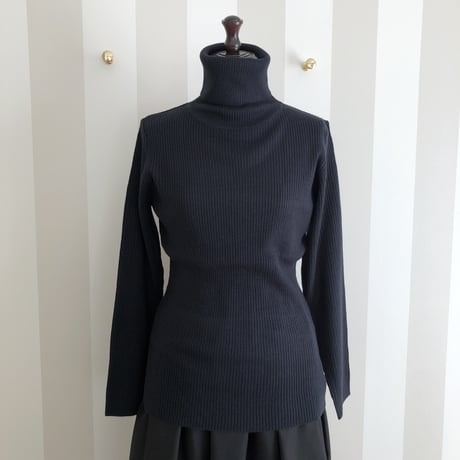10-024    ネイビー　リブタートル　フリー　セレクト商品