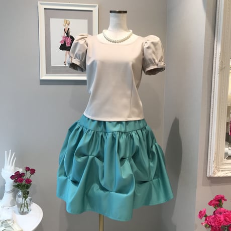 4-203  ベージュ　Chouトップス　FITタイプ　Ｍ