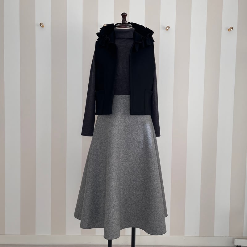 12-033 グレーウール フレアスカート ロング ファスナー M | capricio