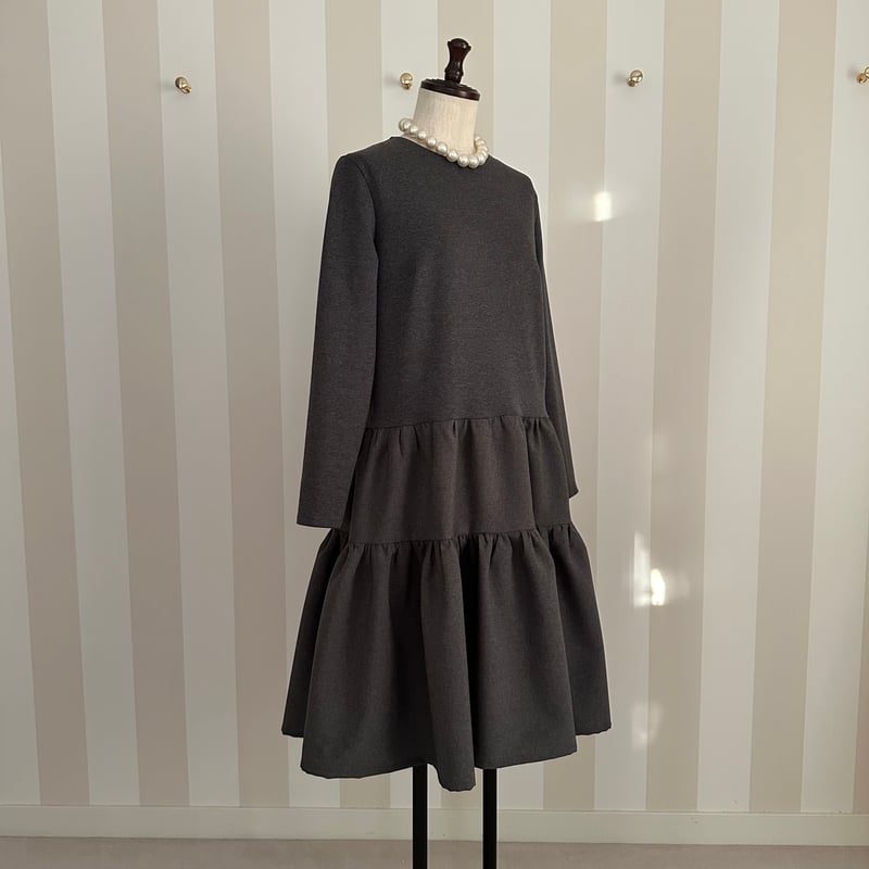 1-018 グレー 長袖ティアードワンピース M | capriciousmie