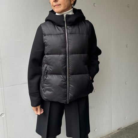 10-091   黒　ブルゾン　セレクト商品　Ｍ〜Ｌ