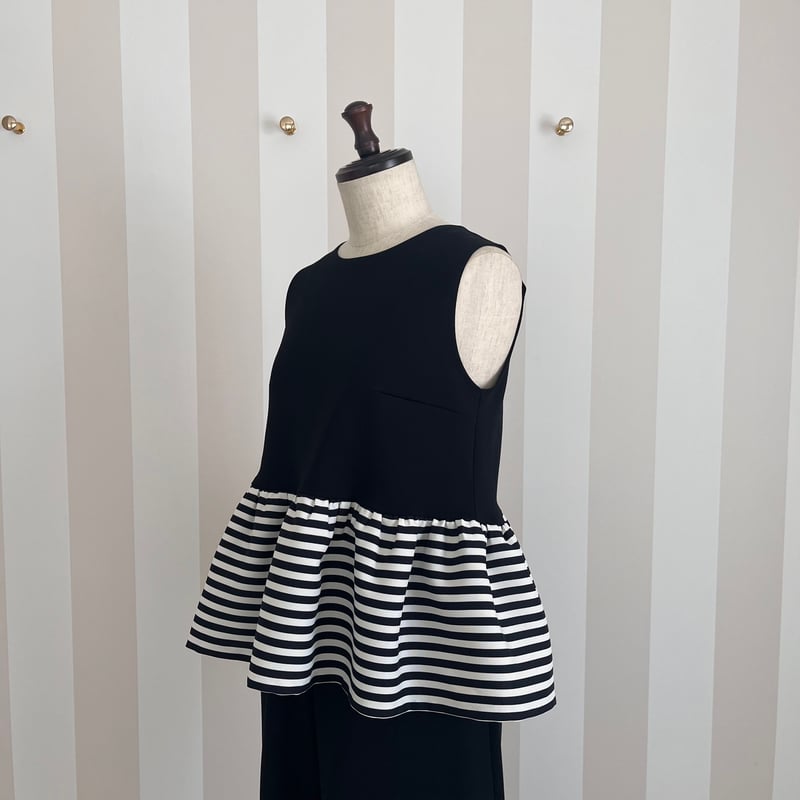 2023AW 美品 ルフィル ペプラムボーダートップス チュニック 黒 ル フィル LE PHIL ペプラムボーダートップス チュニック F 黒 /MI