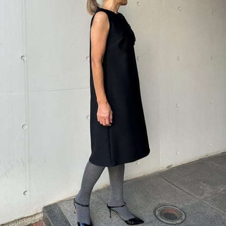 10-014     【Mie +】黒　バラワンピース　ＳＭ