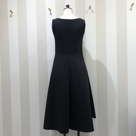 12-211    黒　ＭAＭＩワンピース　96cm　Ｍ