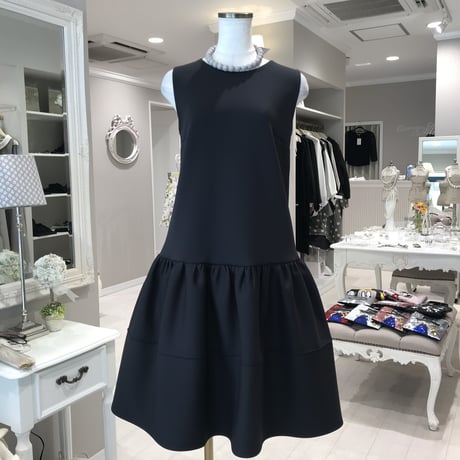 3-224  ブラックネイビー　ピンタックワンピース　SM