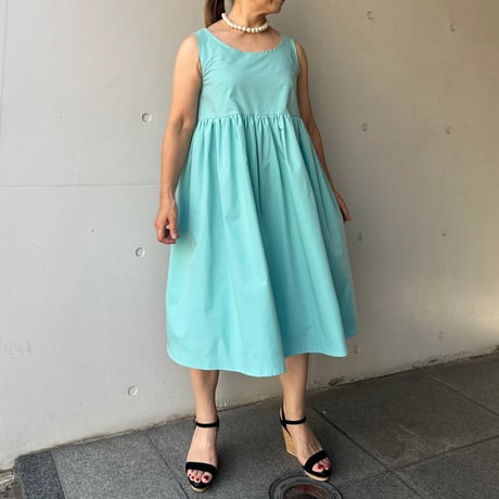 8-019    ティファニーブルー　ドールワンピース　Ｍ