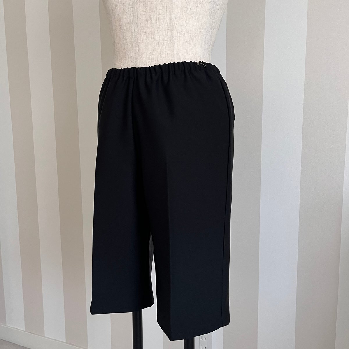 カプリシャスミー　capriciousmie サイドリボンバミューダパンツ 12-114 黒 バミューダパンツ フリー(M) | capriciousmie