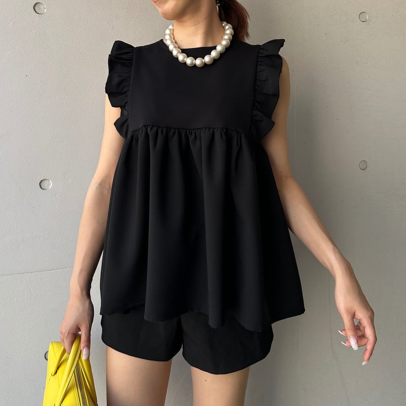 Lodge or Santos 黒 フリル付きトップス 即納お買い得 Lodge or Santos 黒 フリル付きトップス