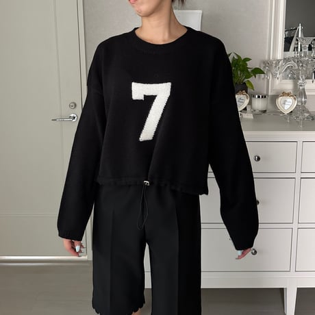 9-123     黒　7セーター　セレクト商品　フリー