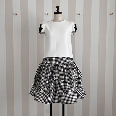 2-055     白×黒リボン　CANDYトップス　BOX 　ＭＬ