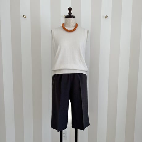 7-180     ダークグレー　バミューダパンツ　フリー（Ｌ）