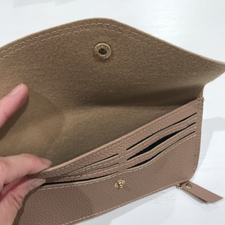 6-144   フラット長財布　ベージュ