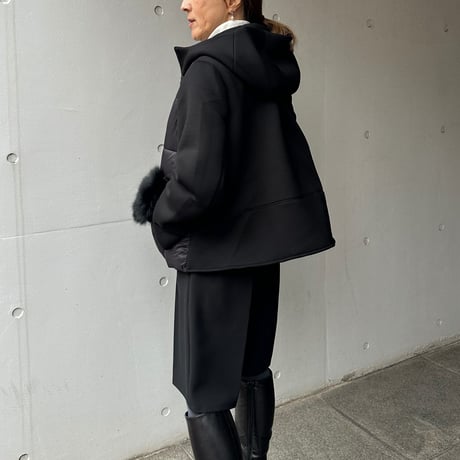 10-091   黒　ブルゾン　セレクト商品　Ｍ〜Ｌ