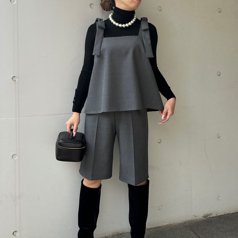 2-033 グレー リボンブローチ付ベスト M | capriciousmie