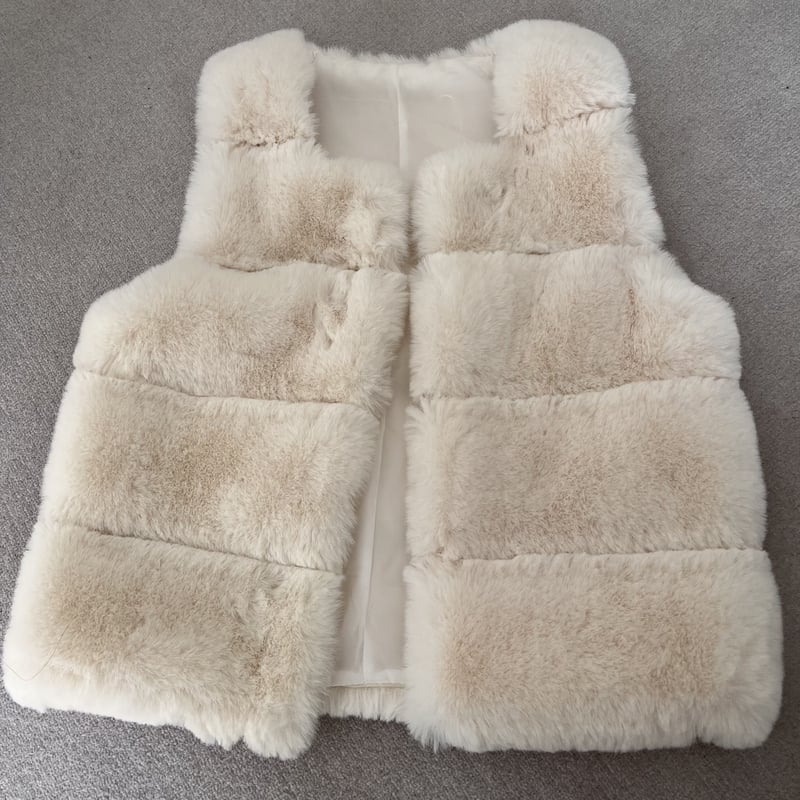 リグリーム　ファーベスト　オフホワイト regleam】リグリーム♡未使用♡ドロストファーベスト♡ホワイト