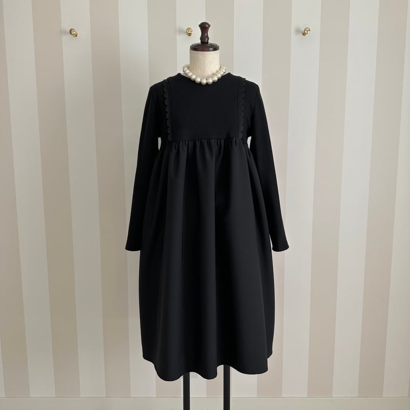 極美品　ロクサンダ　スカラップワンピース　ドレス　UK6 極美品 ロクサンダ スカラップワンピース ドレス UK6 極美品