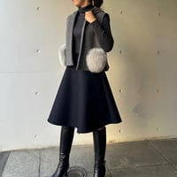 10-123    ミッドナイトウールボンディング　フレアスカート　ファスナー　Ｍ