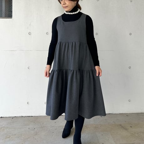 11-134    ダークグレー　ティアードワンピース　Ｌ