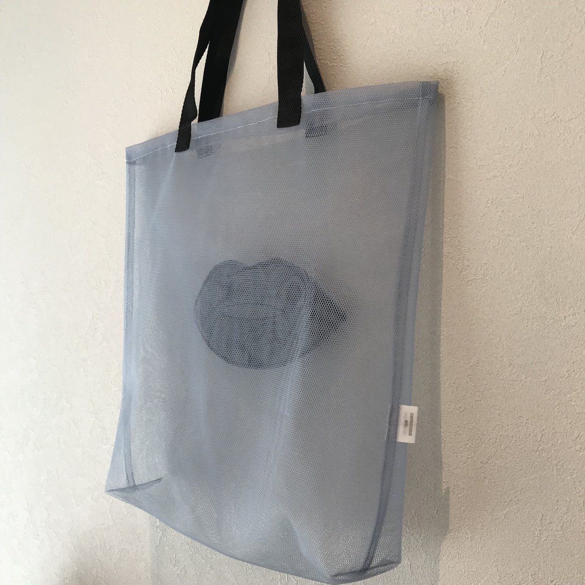 8-055 グレー×黒くちびる メッシュバッグ L | capriciousmie
