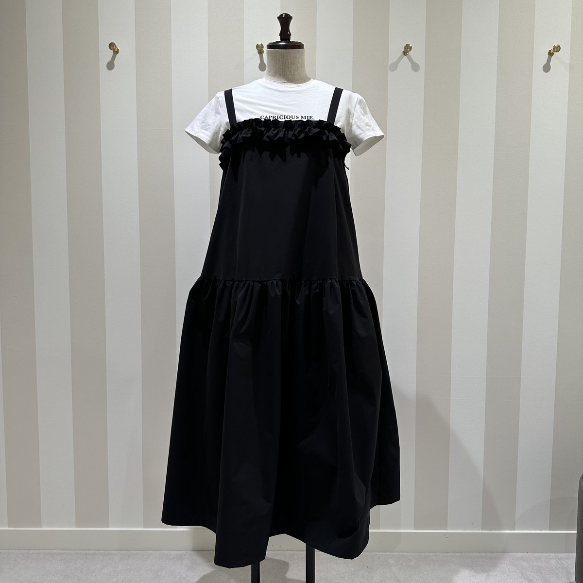 bibiyフリルブラックキャミワンピース 2-218 黒 胸フリル キャミワンピース フリー（L） | capriciousmie