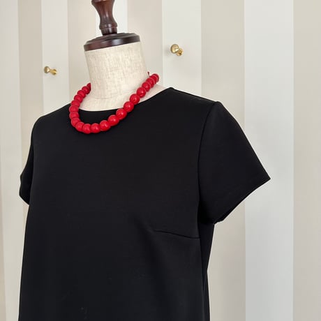 7-100   黒　美Ｔシャツ　Ｍ