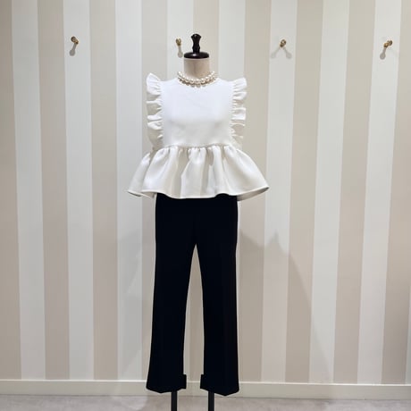 20%OFF★4-151    パールホワイト　肩フリルトップス　Ｍ
