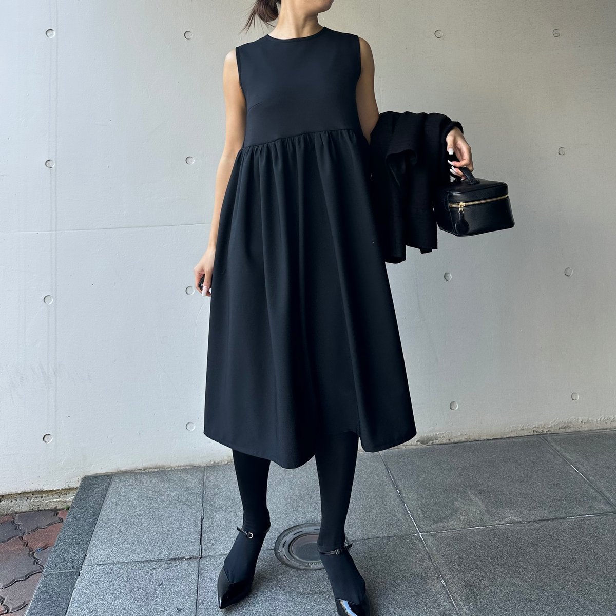 【TID M157D】ボールルームワンピース(黒) TID M157D】ボールルームワンピース(黒) | adsjapan-danceshoes