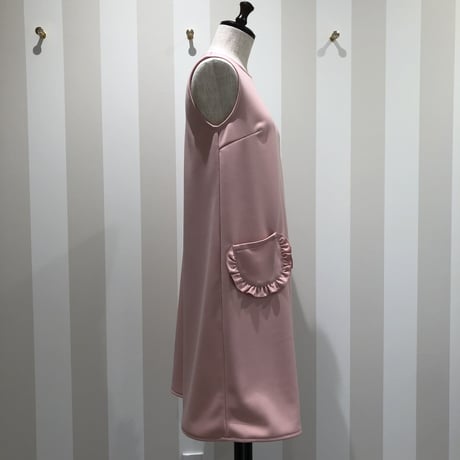 1-183    ピーチ　フリルポケットワンピース　Ｍ大きめ