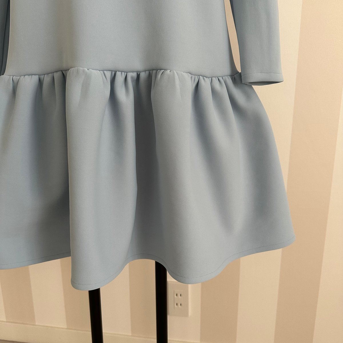 2-073 マカロンブルー 長袖フリルワンピース L | capriciousmie