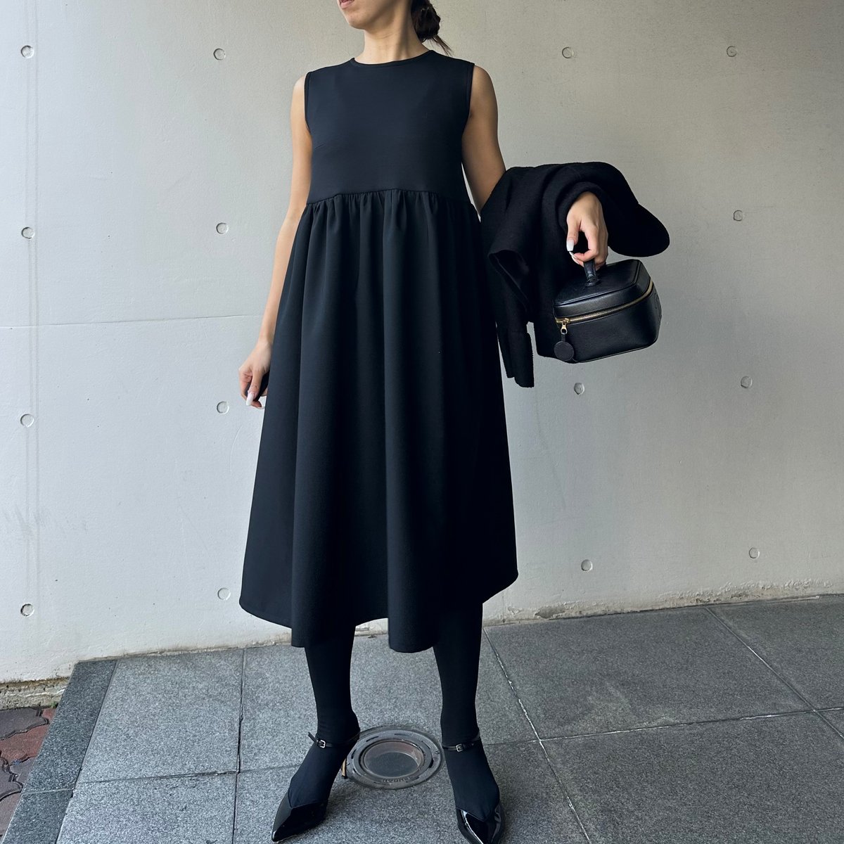 【TID M157D】ボールルームワンピース(黒) TID M157D】ボールルームワンピース(黒) | adsjapan-danceshoes