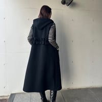 11-180    黒ウール　フリルジレ　フリー