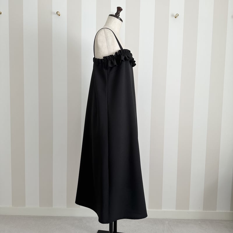 ACYM 胸元フリル ロングワンピース 値下げ！ ACYM 胸元フリル ロング