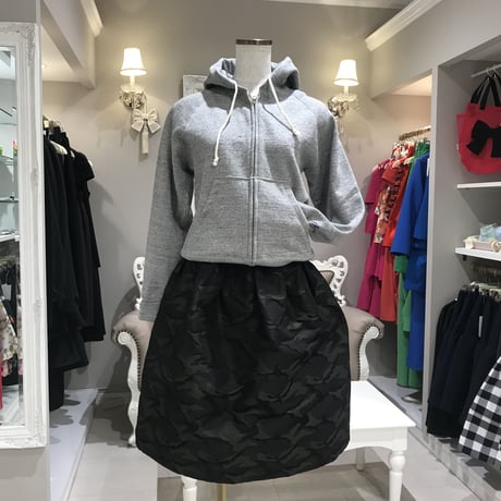 ITEM | capriciousmie