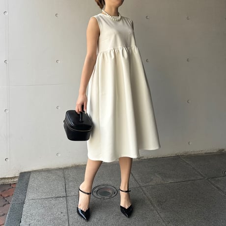 3-118    クリーム　ドールワンピース　ＳＭ